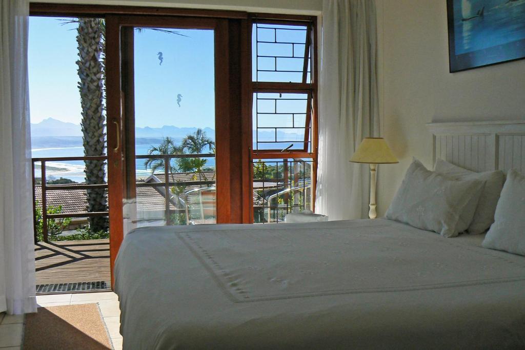 Panoramic Blue B&B Plettenberg Bay Ruang foto